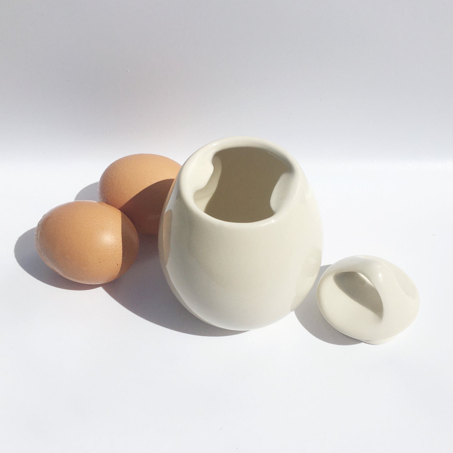 AggCoddler Porcelain Multi-Purpose 4-Piece Small Julia Gourmet Egg Cooker with Serving Tray Set