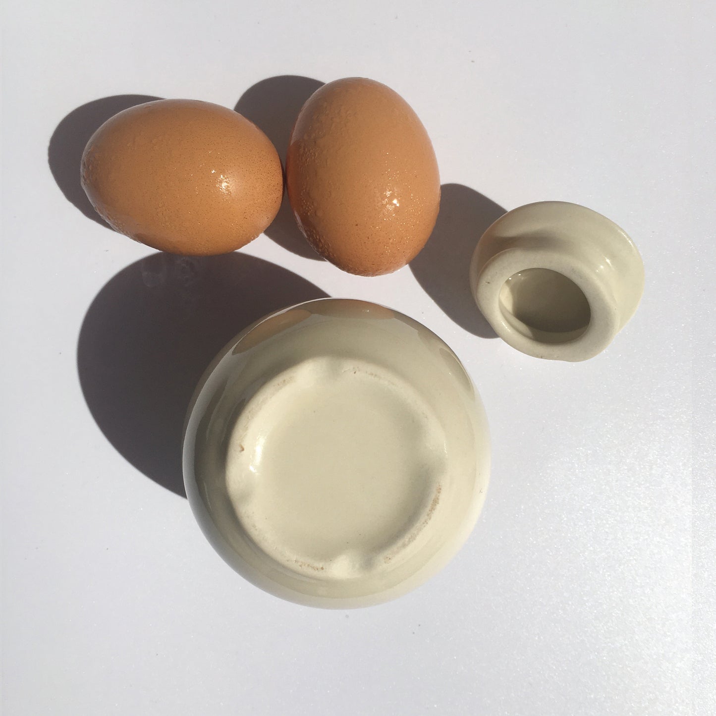 AggCoddler Porcelain Multi-Purpose 4-Piece Small Julia Gourmet Egg Cooker with Serving Tray Set